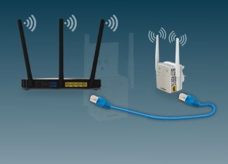 Connect router and extender with Ethernet cable